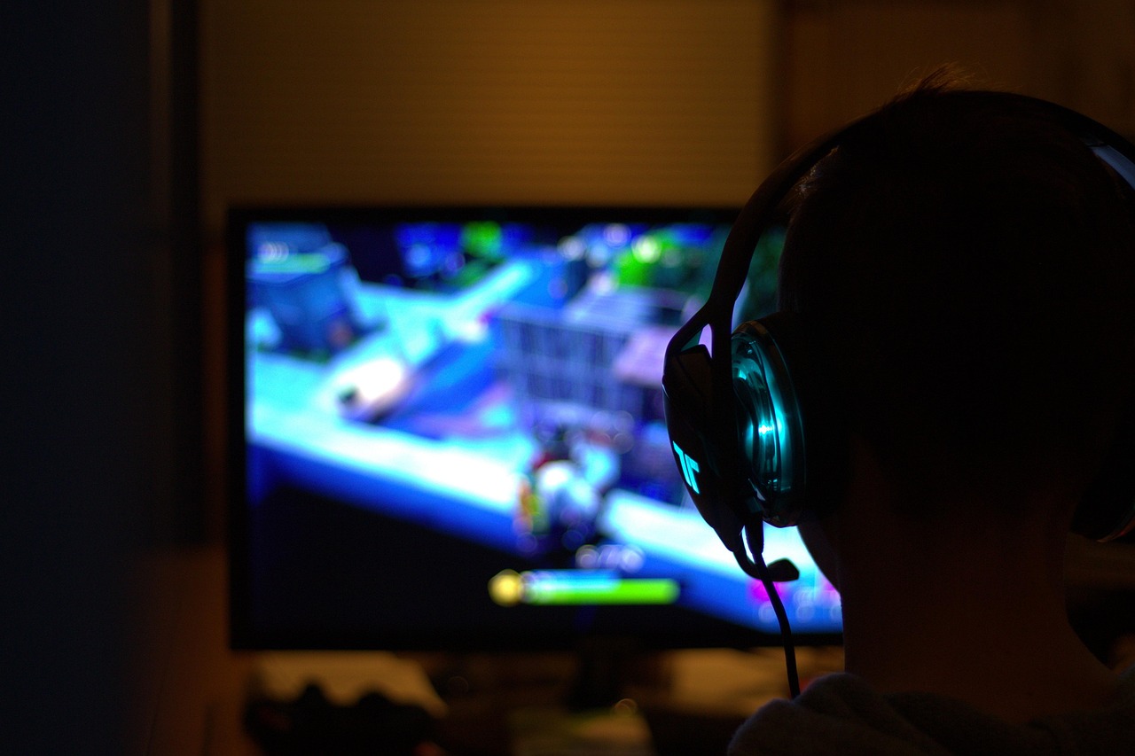 Jaki komputer do Fortnite 2025